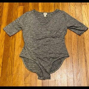 Mossimo Supply Grey Short Sleeve Bodysuit